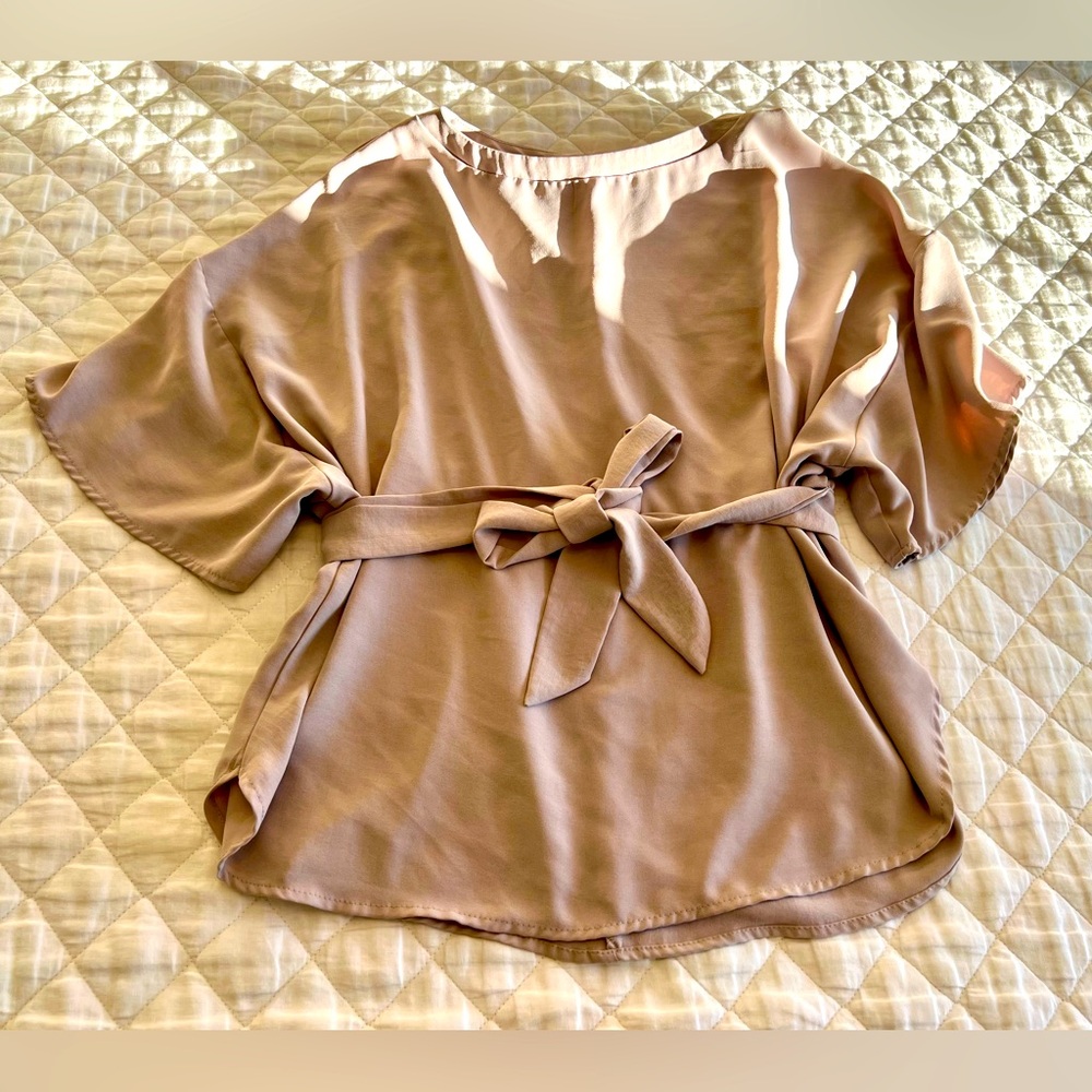Carly Jean Los Angeles top